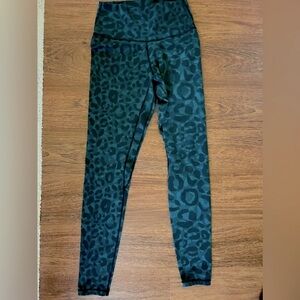 Colorfulkoala leopard print leggings